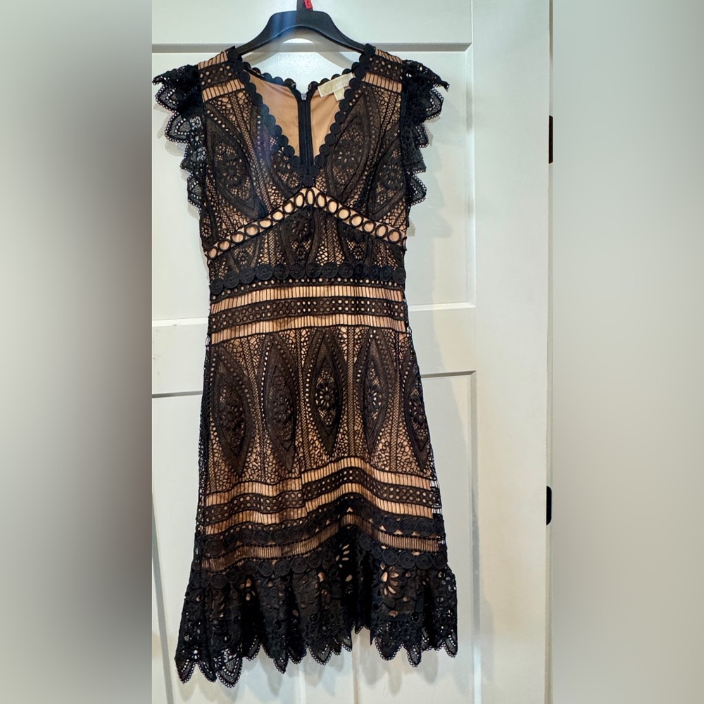 Michael Kors Size Small New Elegant Black Lace Dress